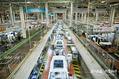 走進(jìn)廣汽傳祺智造工廠 揭秘EMPOW55的制造與銷售新篇章