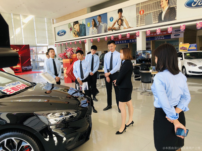 福建豐潤(rùn)汽車銷售 專業(yè)服務(wù)，駕馭未來(lái)——寶馬汽車銷售體驗(yàn)